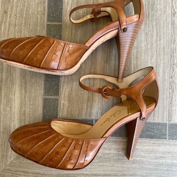 Cole Haan NikeAir Strappy Leather heels - Picture 3 of 7